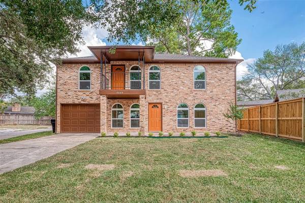 2005 Barr ST, Houston, TX 77080