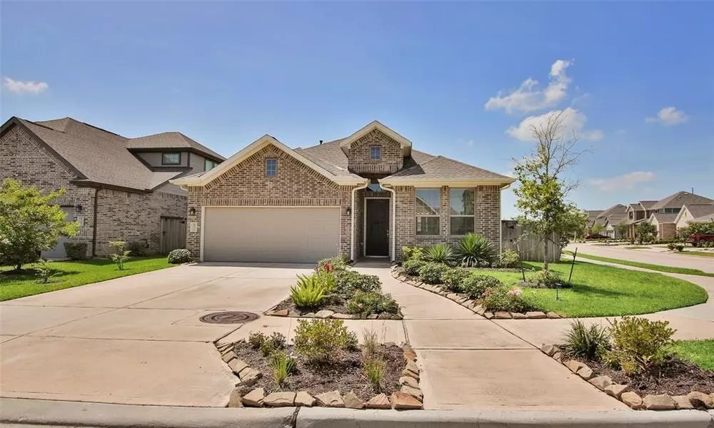 8710 Red Heron LN, Missouri City, TX 77459