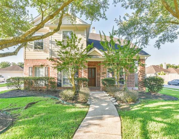 2122 Emerald Cove DR, League City, TX 77573