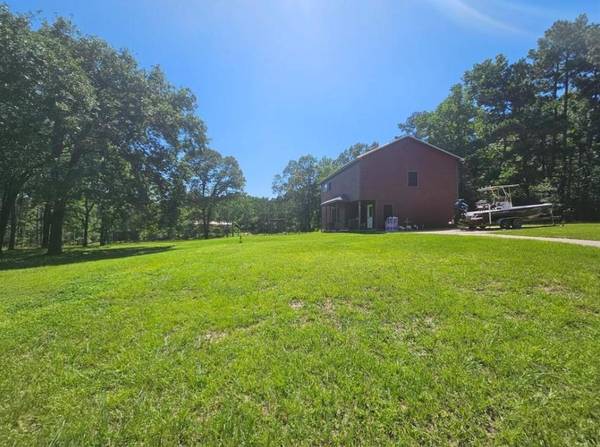 173 Willowick LN, Livingston, TX 77351