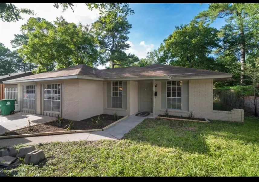 7621 Gleason RD, Houston, TX 77016