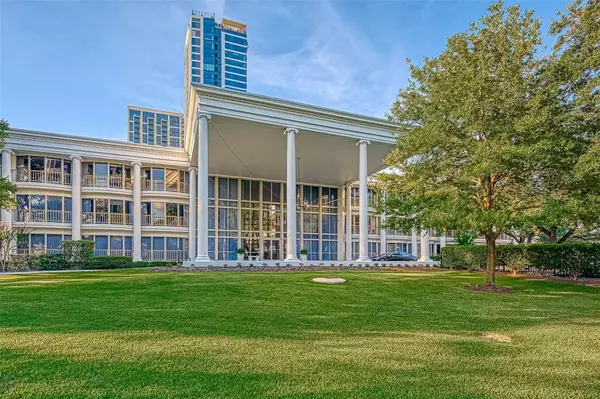 5050 Ambassador WAY #312,  Houston,  TX 77056