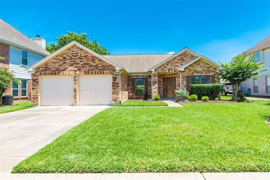 6511 Coldstream DR, Pasadena, TX 77505