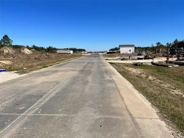 Cleveland, TX 77327,696 Road 5701