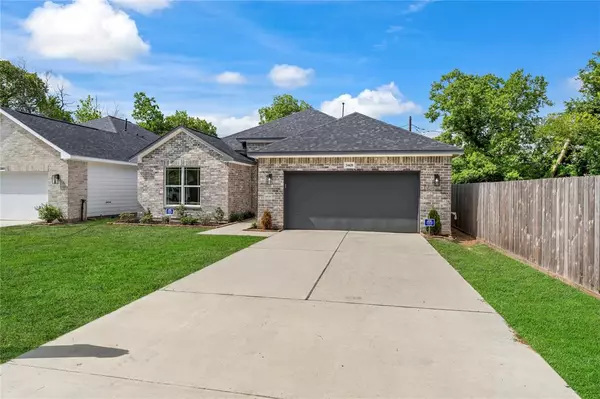 Houston, TX 77021,3405 Rebecca ST