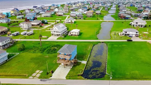 Crystal Beach, TX 77650,894 Gregory