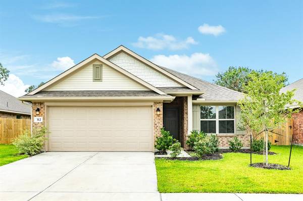 312 Bryan WAY,  Angleton,  TX 77515