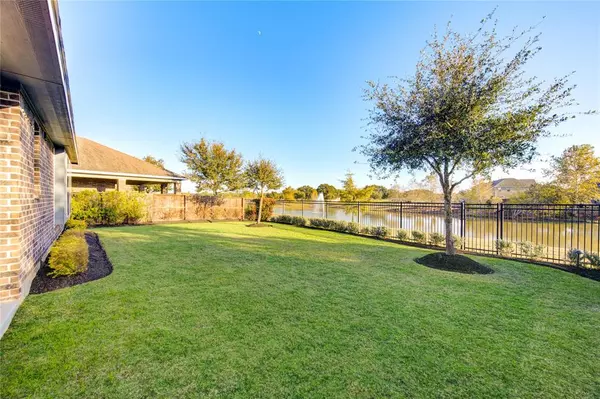 2106 Tonkawa TRL, Katy, TX 77493