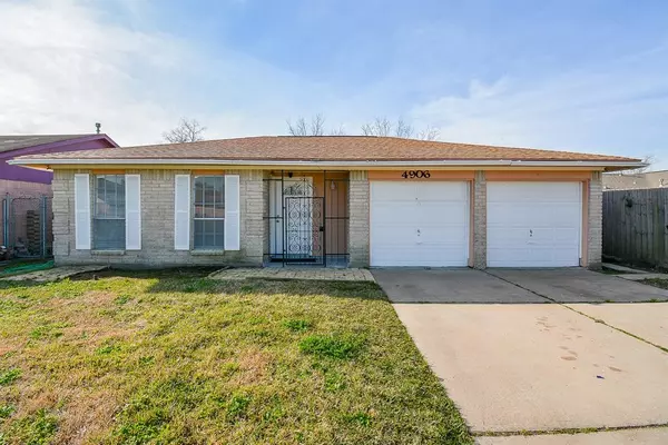 4906 E Orem DR, Houston, TX 77048