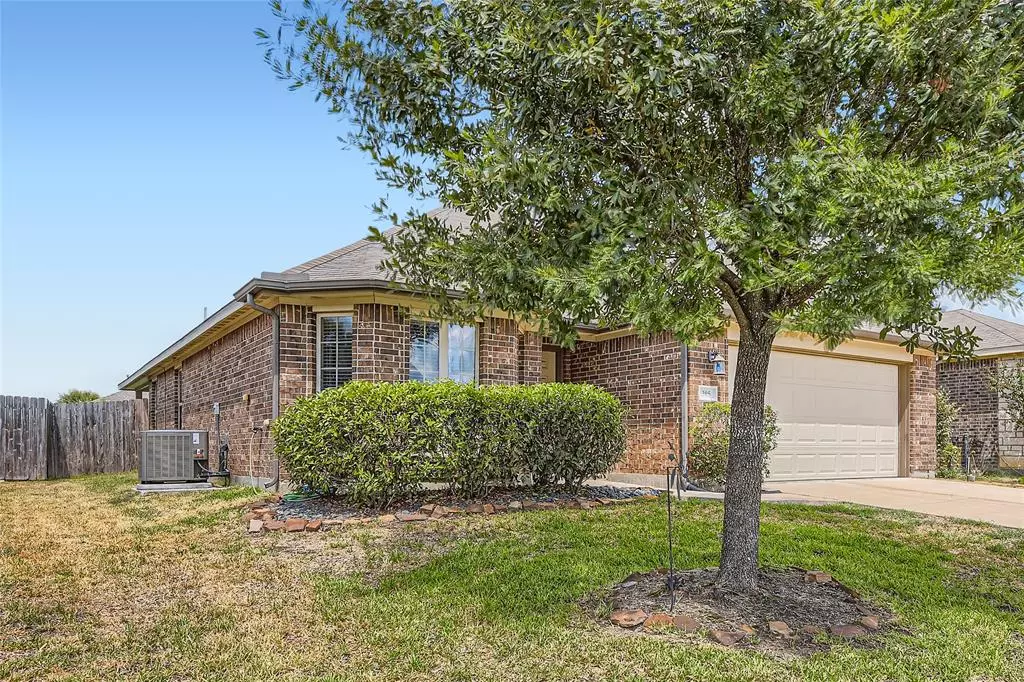 Magnolia, TX 77354,305 Country Crossing CIR