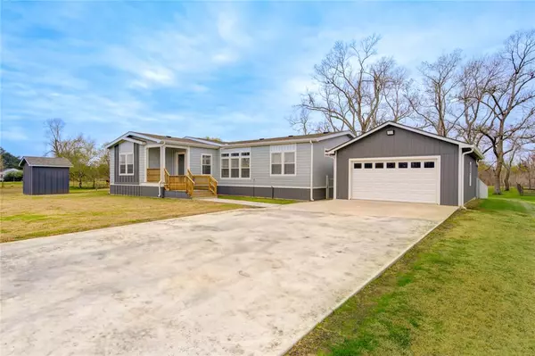 6228 County Road 42, Rosharon, TX 77583