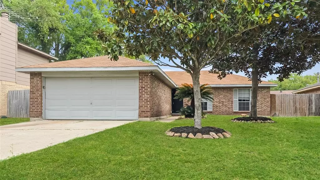 4430 Stonehenge TRL, Houston, TX 77066