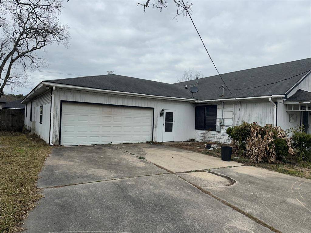 Baytown, TX 77520,1401 Elm ST
