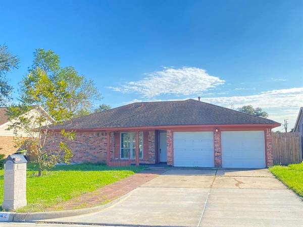 842 Robinwood DR, Stafford, TX 77477