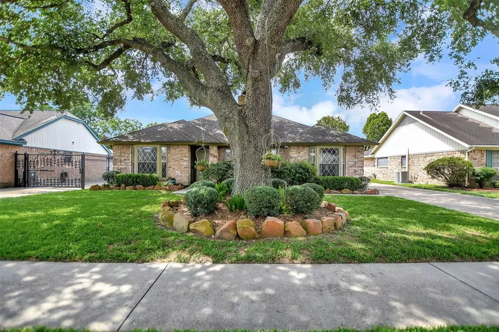 Pasadena, TX 77505,4806 Rainwater DR