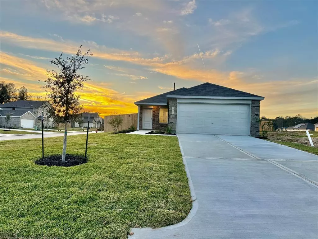 New Caney, TX 77357,16734 Largetooth Aspen LN