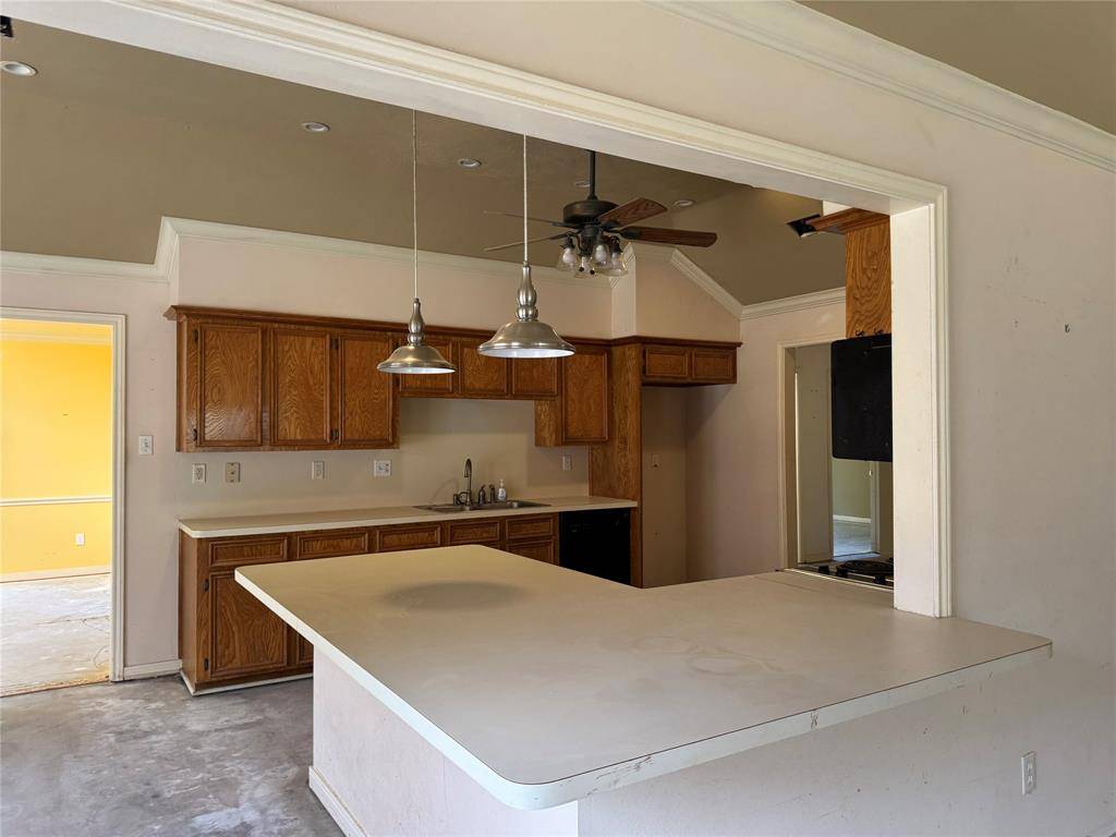 League City, TX 77573,1905 Sandy Schoals DR