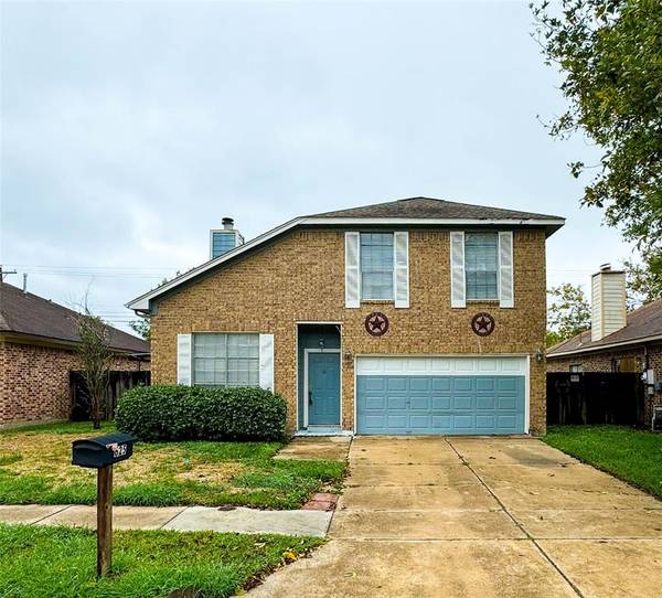 625 Prairie LN, Angleton, TX 77515