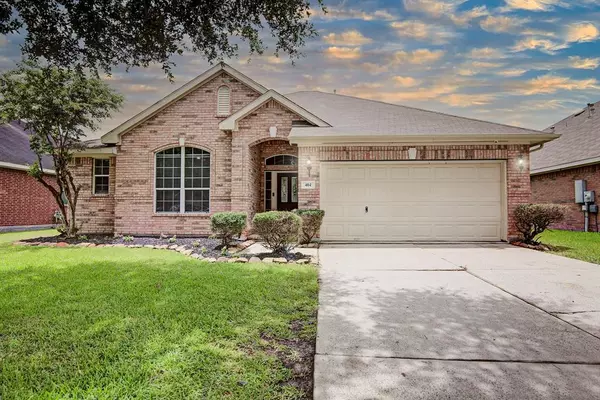 404 Colebrook LN,  Dickinson,  TX 77539