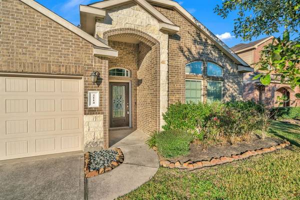 2114 Antler Trails DR, Crosby, TX 77532