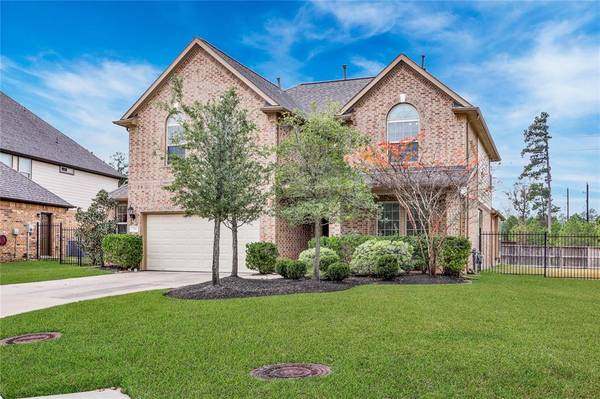 34 Burnished Oaks CT, Tomball, TX 77375