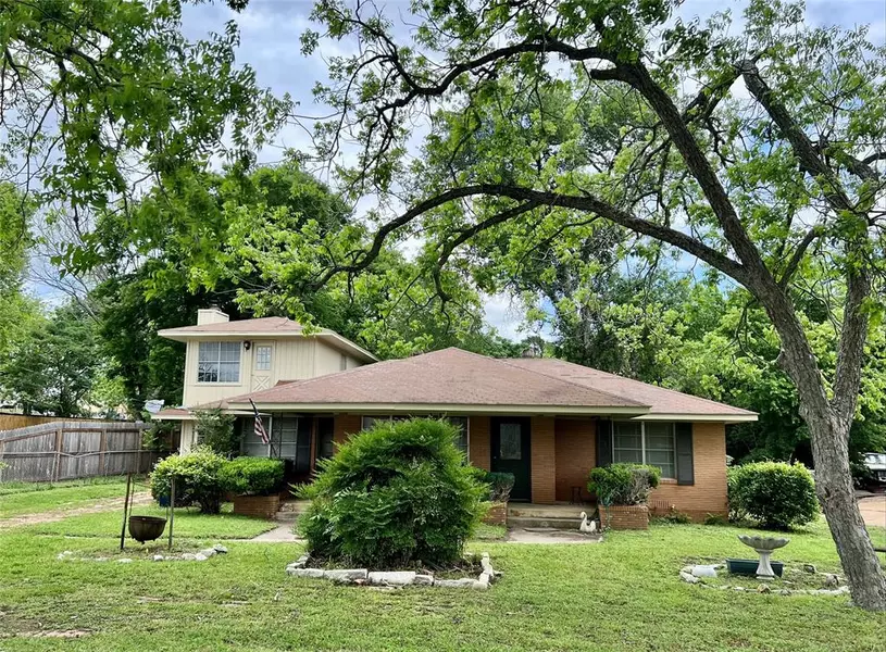 505 Market S, Brenham, TX 77833