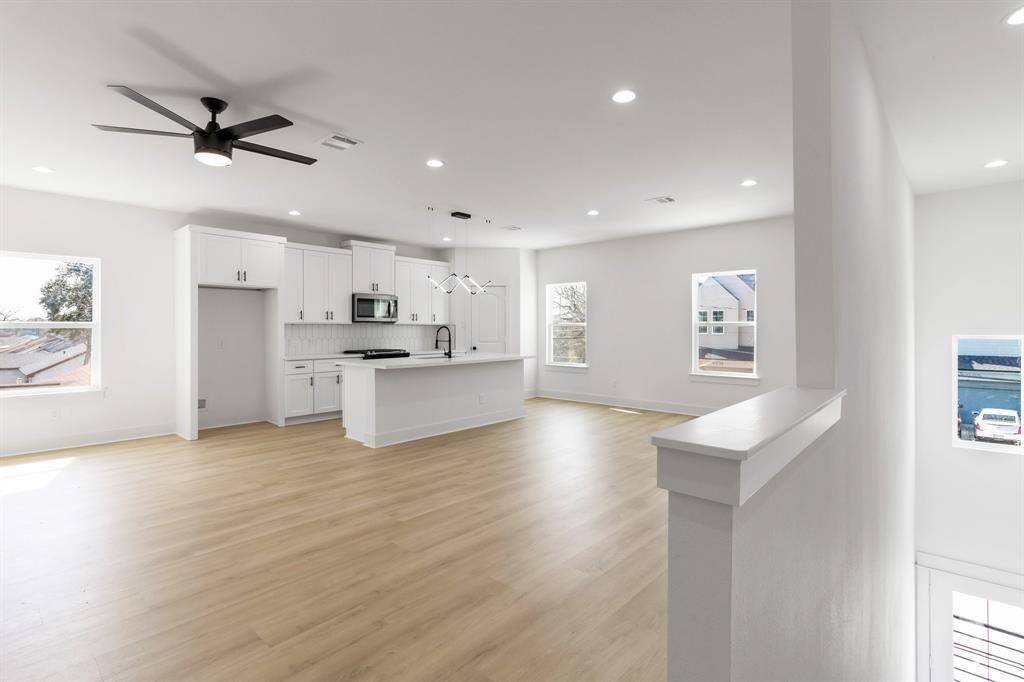 4114 Castor St ST #A, Houston, TX 77022