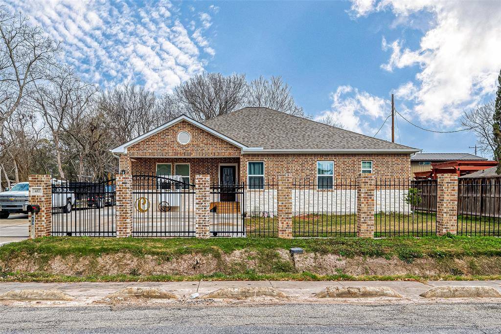 Houston, TX 77076,417 Soren LN