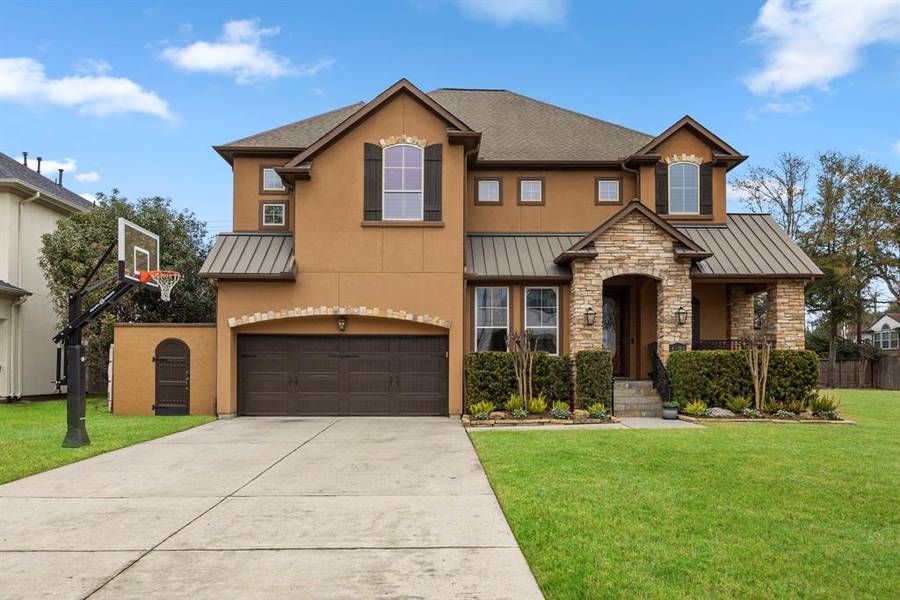 4604 Maple ST, Bellaire, TX 77401