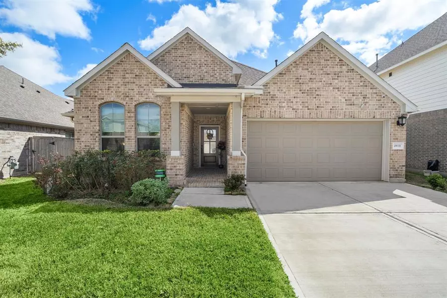 4918 Arbor Crest LN, League City, TX 77573