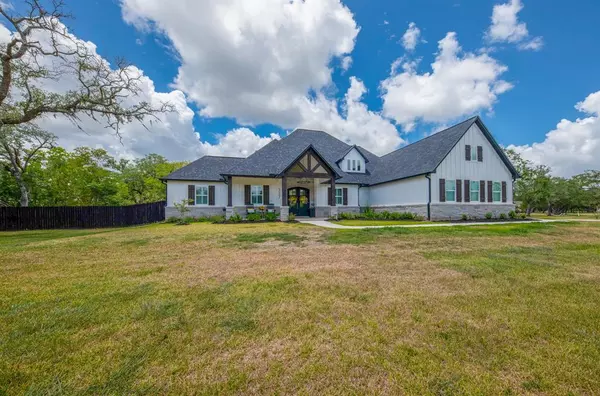 Angleton, TX 77515,337 Thousand Oaks DR