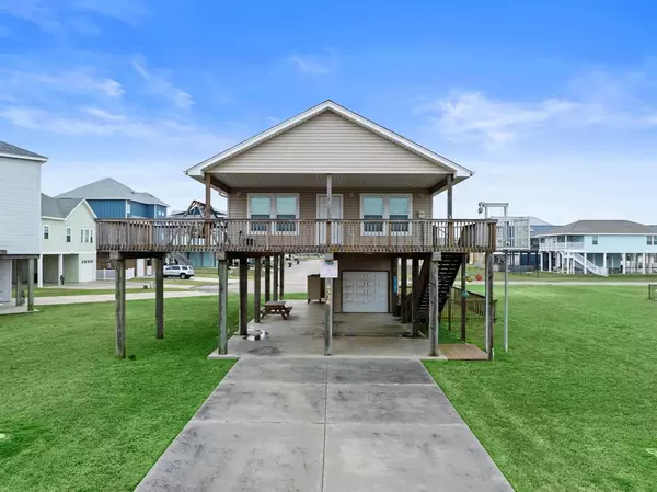 4336 Palapa CIR, Galveston, TX 77554