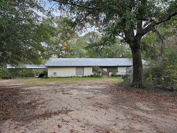 5775 Laird, Kountze, TX 77625