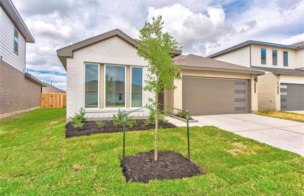 7430 Victoria Brook TRCE, Richmond, TX 77407