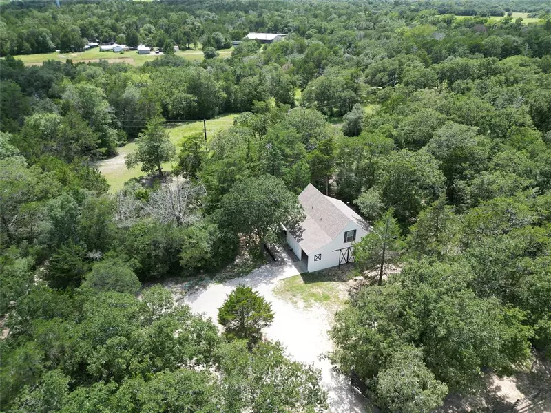 4873 Wolff RD, Round Top, TX 78954