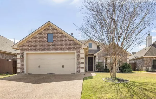 4244 Rocky Rhodes DR, College Station, TX 77845