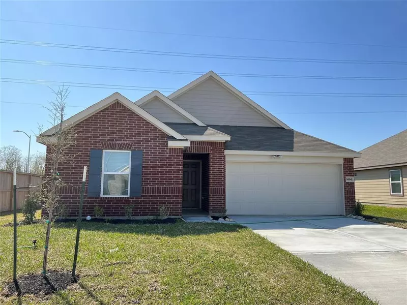 1000 Valley Crest LN, La Marque, TX 77568