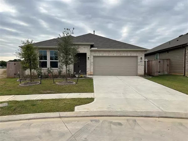 3138 W Frontier LN, Pinehurst, TX 77362