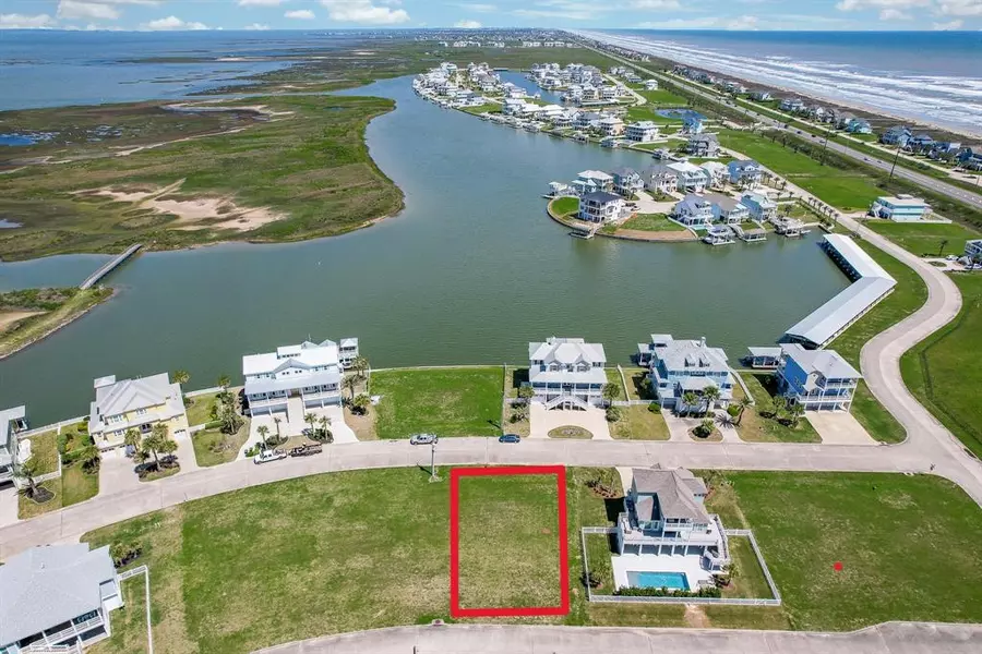 4110 Sea Grass LN, Galveston, TX 77554