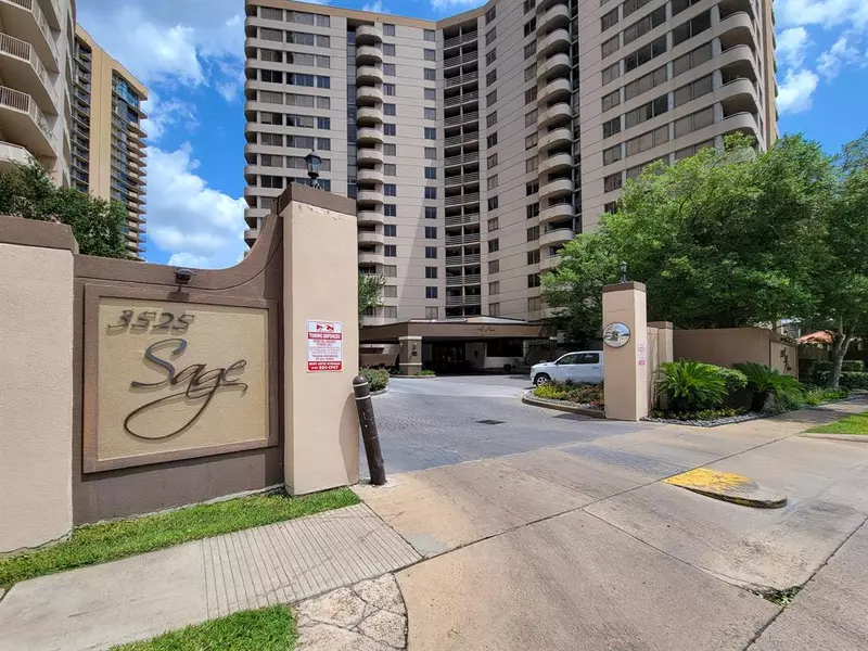 3525 Sage RD #1006, Houston, TX 77056