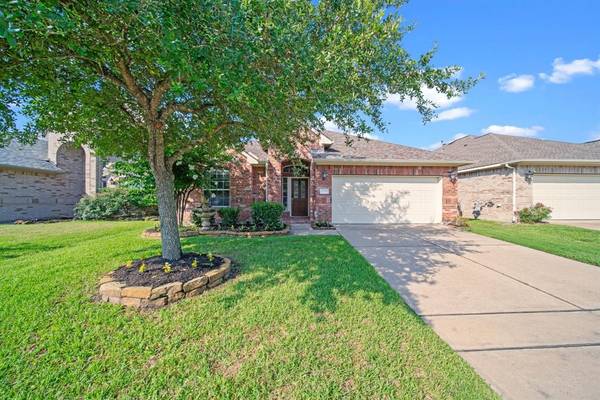 23331 W Pine Ivy LN, Tomball, TX 77375