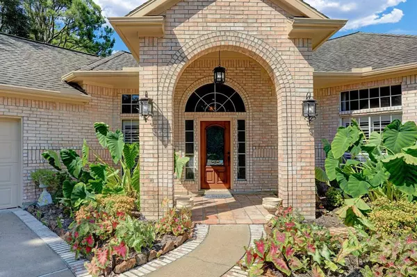 Houston, TX 77062,2438 ENCHANTED ISLE DR