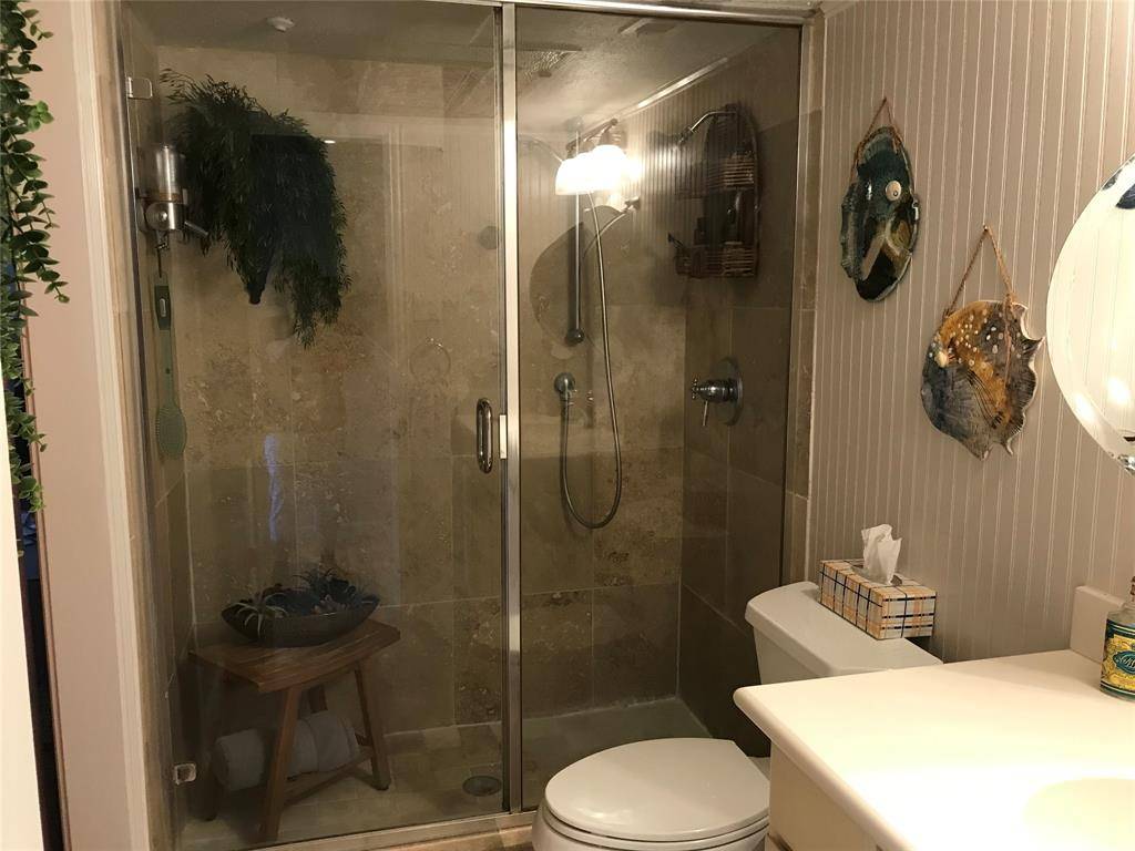 Houston, TX 77069,14777 Wunderlich DR #801