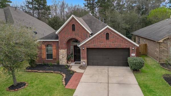 475 Oak Chase DR, Conroe, TX 77304