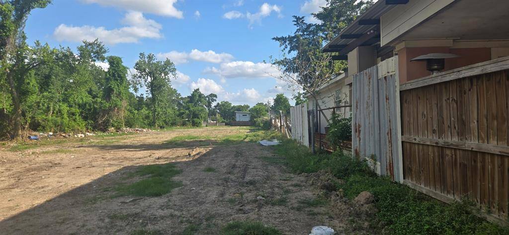Houston, TX 77091,1 De Soto ST