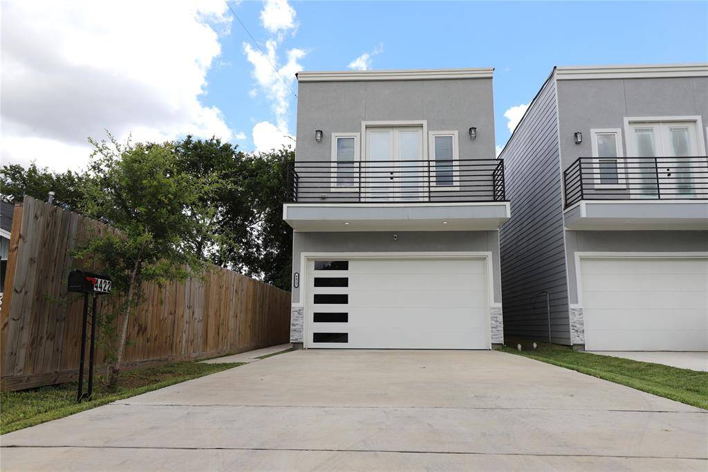 4422 Phlox ST, Houston, TX 77051