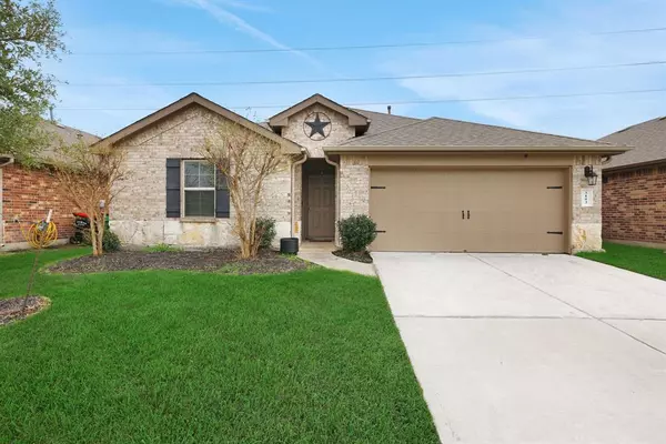 3103 Canadian Goose LN, Baytown, TX 77521