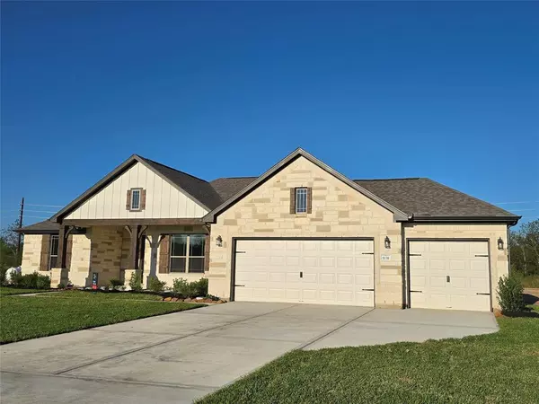 1131 Southfork Ranch DR, Sealy, TX 77474