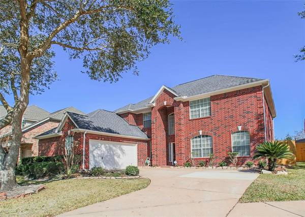 4010 Brookdale CT, Sugar Land, TX 77479