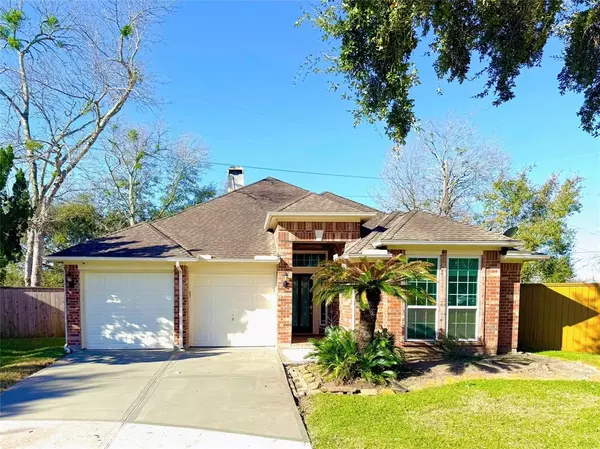 1635 Wild Rye TRL, Sugar Land, TX 77479